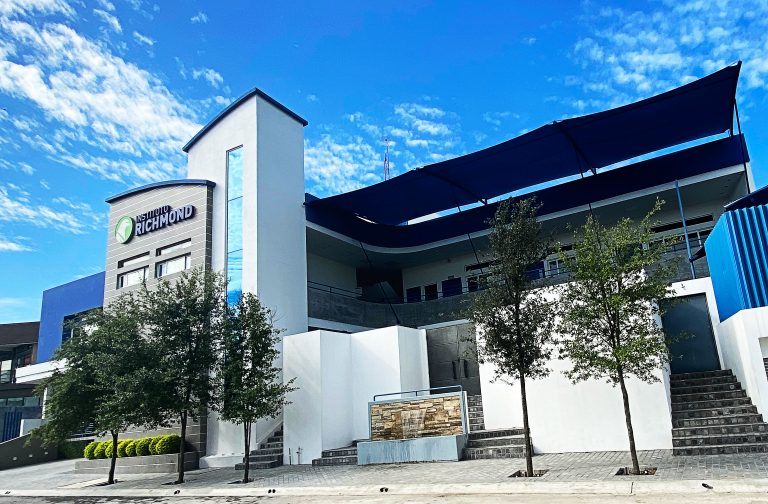 instituto richmond monterrey puerta hierro 768x504